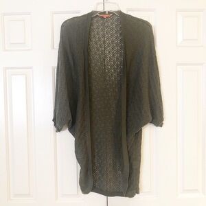 ModCloth olive green short sleeve shrug. Small Med